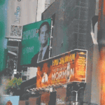 Imagen de Omar Fernández en Times Square genera rumores para 2028