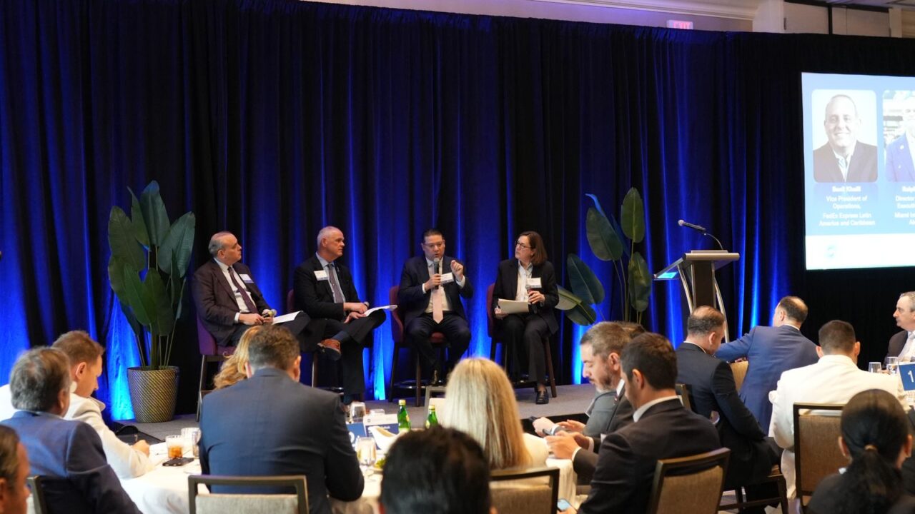 RD se consolida como nueva capital de inversión para América Latina, destaca Sanz Lovatón en Miami