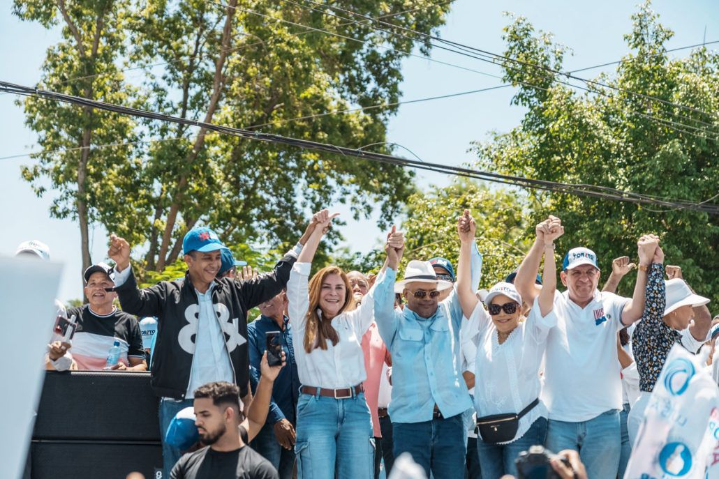 Fuerza del Pueblo realiza jornada de crecimiento y fidelización en SDE