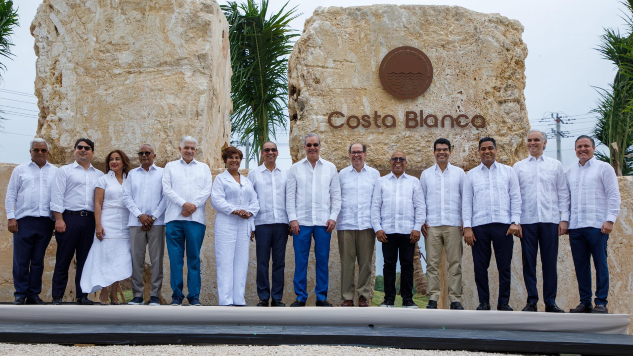 Gobierno invertirá RD$20 mil millones para transformar Boca Chica