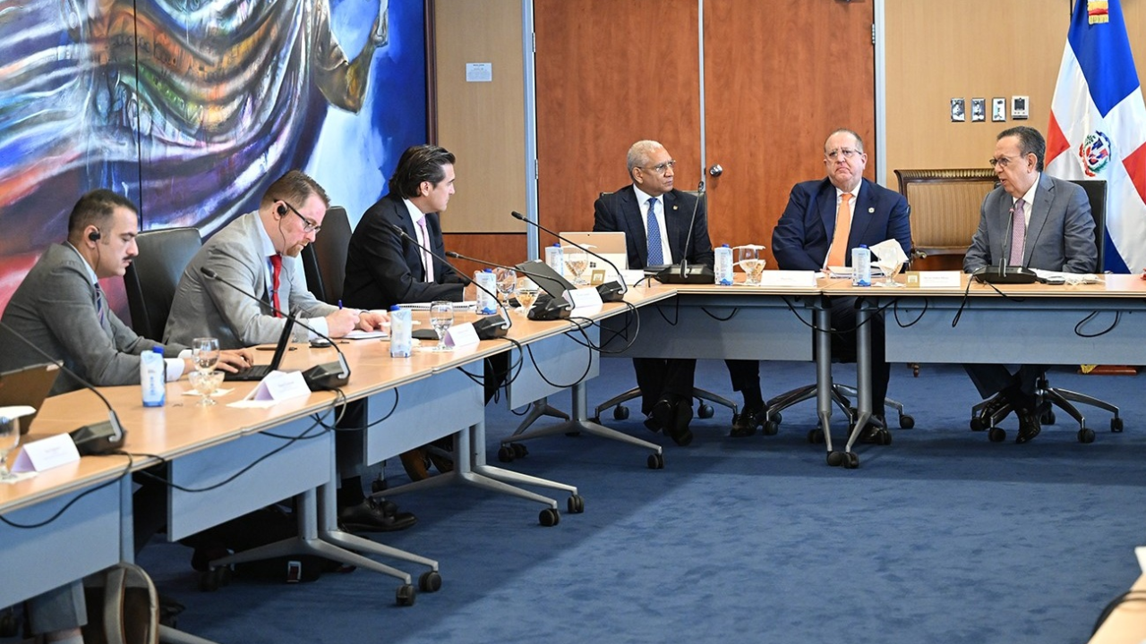 FMI elogia fundamentos sólidos de la economía de RD